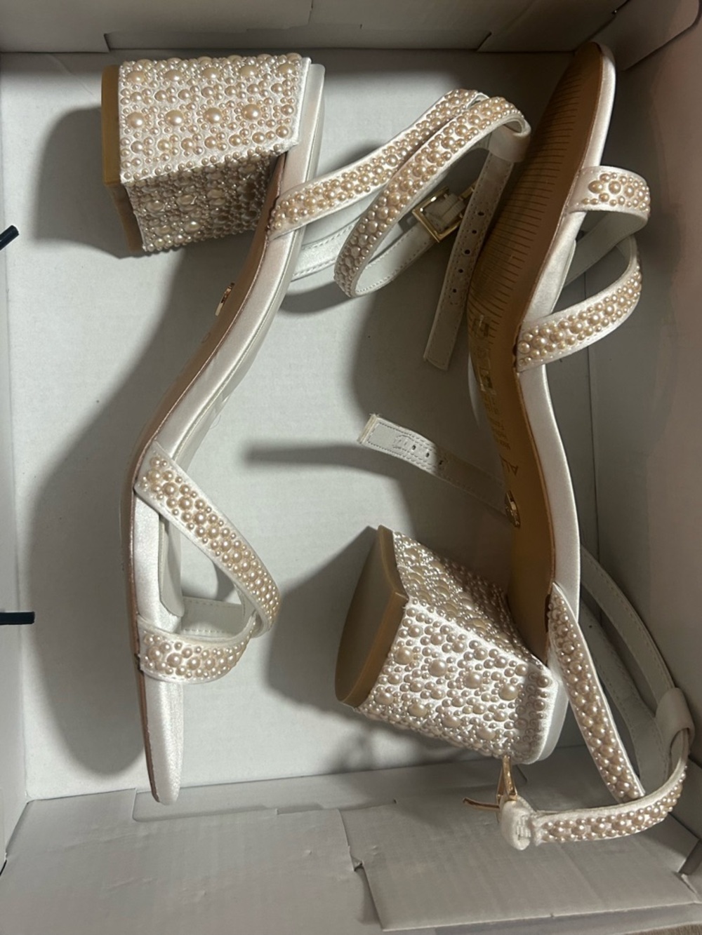 Aldo Bouclettie Pearl Heel